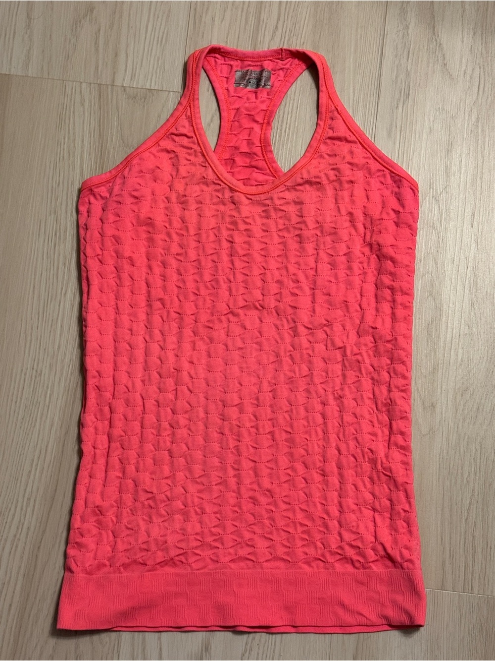 Athleta Epitomize Racerback Tank top textured Shirred Size Medium m